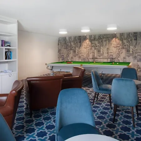 Four Seasons Fairways Aldeamento Turístico 4*