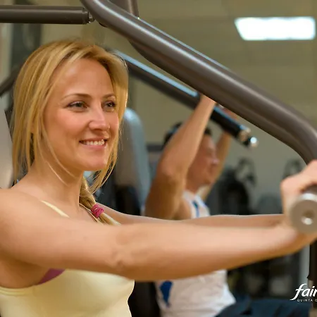 Four Seasons Fairways פארק נופש קינטה דו לאגו